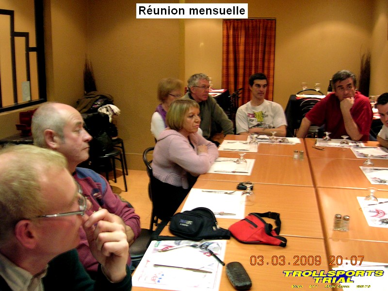 reunion_mensuelle/img/2009 03 reunion mensuelle 4.JPG